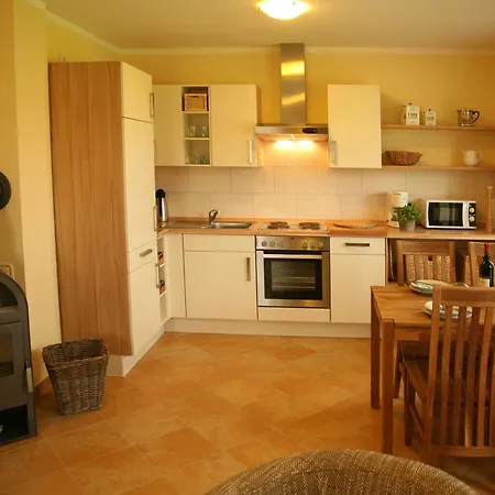 Exkl App Strandmuschel, Kamin, 250 M Zum